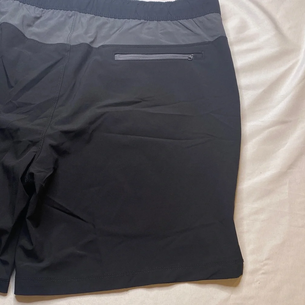 Speedo sleek versatile